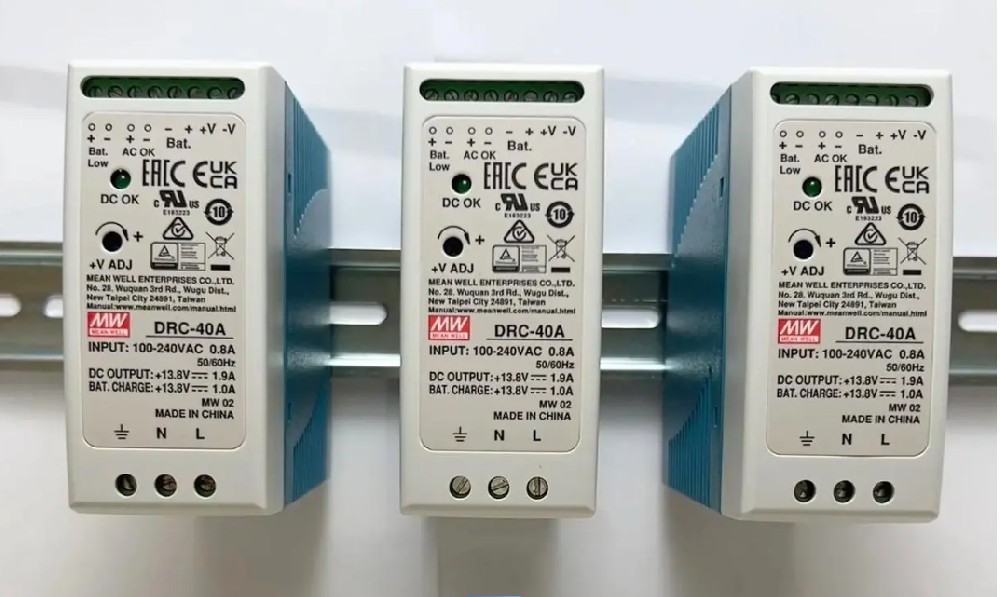明緯封裝模塊電源，小巧精悍，為設(shè)備空間減負(fù)