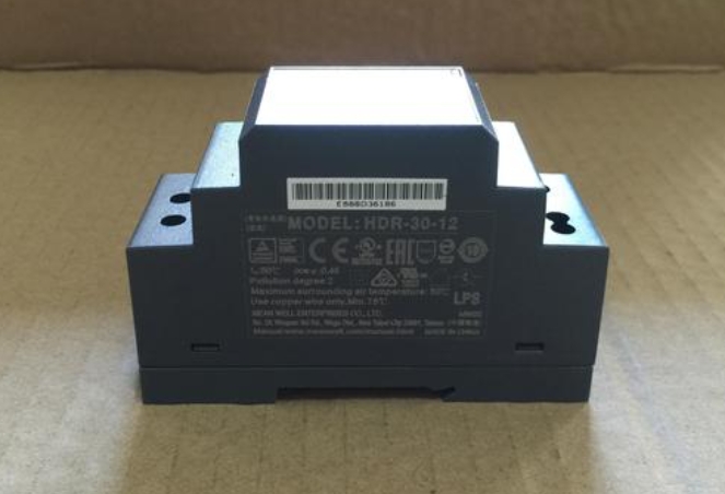 明緯控制箱/配線箱：優(yōu)化布線，提升效率